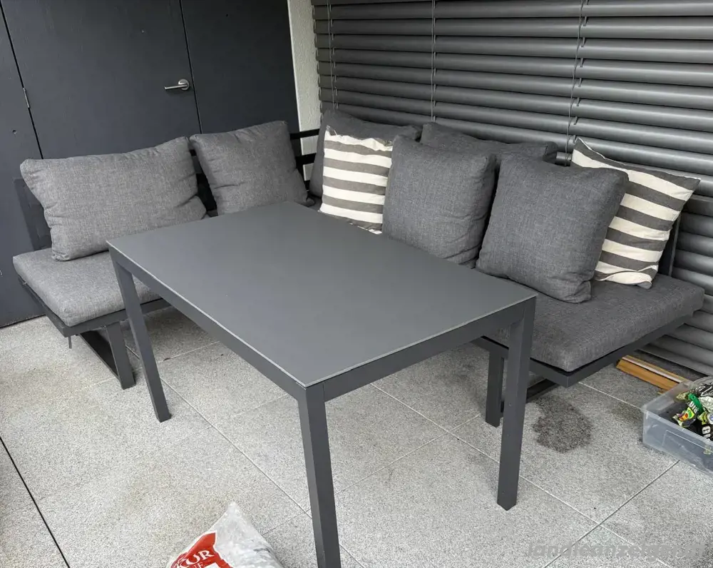 Gartenlounge für 8 Personen Gartenlounge für 8 Personen