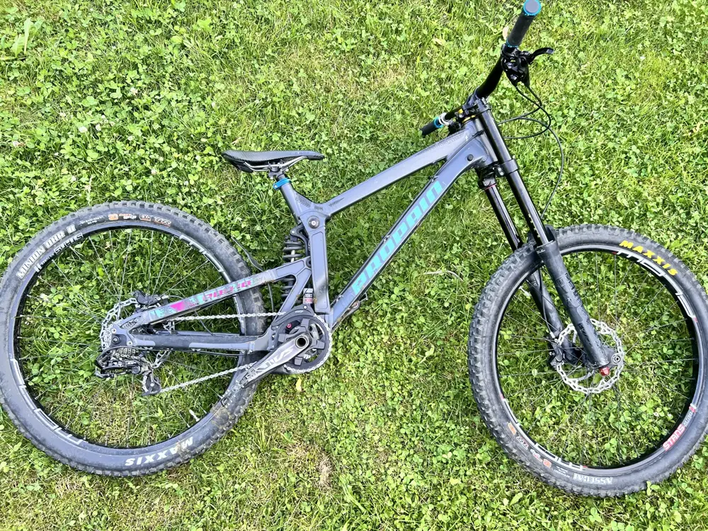 Fully Downhill-Bike Propain Rage AL Launch Edition
