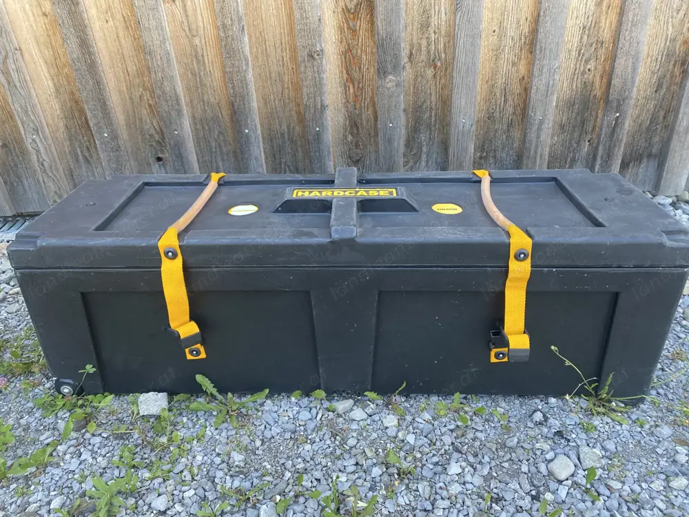 Verkaufe Hardcase Koffer mit Rollen Verkaufe Hardcase Koffer mit Rollen