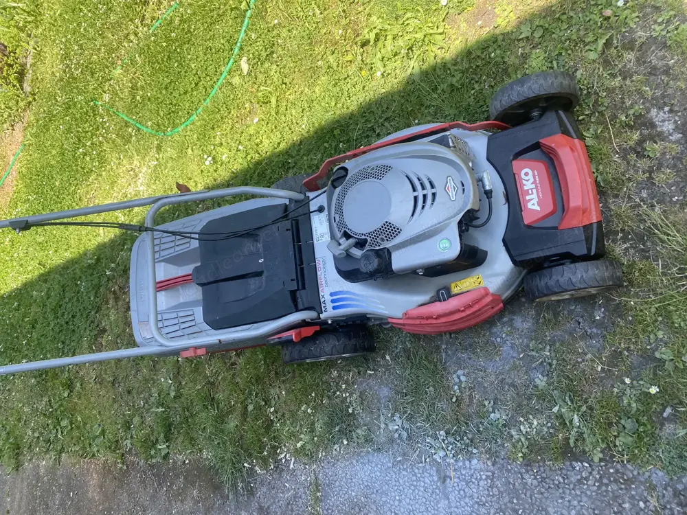 Rasenmäher Alko mit Antrieb Rasenmäher Alko mit Antrieb