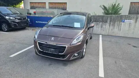 Peugeot 5008 2015