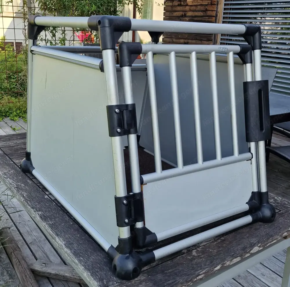 Hundebox der Marke Trixie Hundebox der Marke Trixie