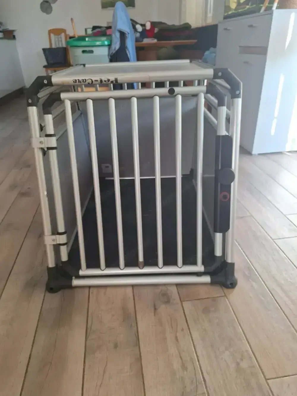 Alu Hundetransportbox H68xB65xT90cm Alu Hundetransportbox H68xB65xT90cm