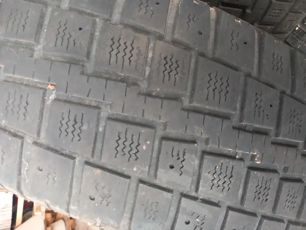 4 Reifen mit Felgen 4 Reifen mit Felgen