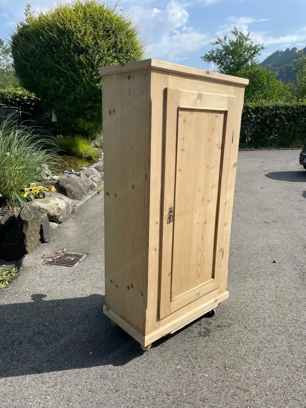 alter Holz Schrank alter Holz Schrank