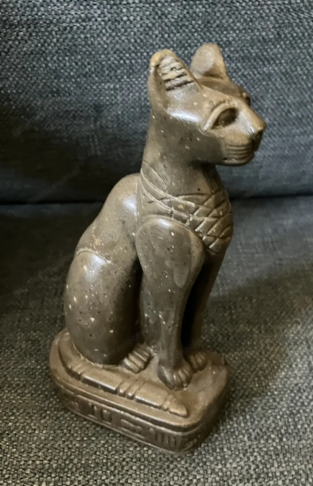 Katzenfigur ägyptische Göttin Stein grün-braun geschnitzt Katzenfigur ägyptische Göttin Stein grün-braun geschnitzt