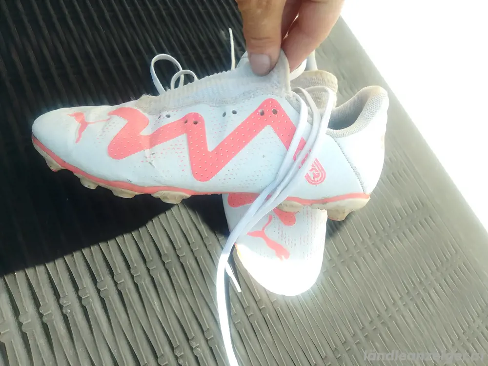Fussball Schuhe. nr. 35