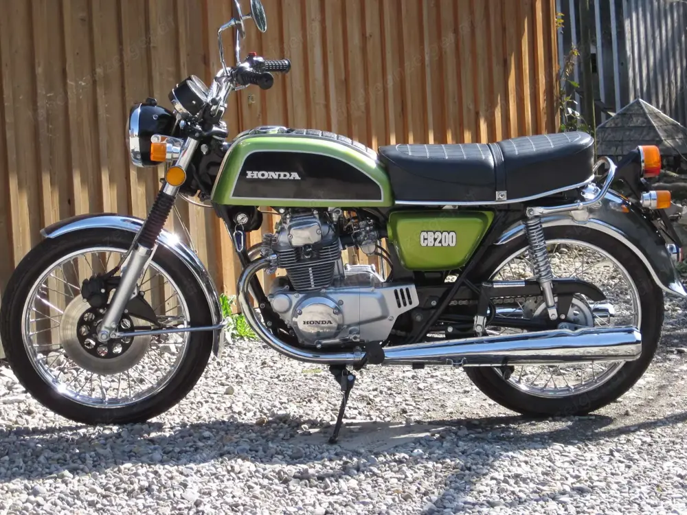 Honda CB200 disc  - 1976