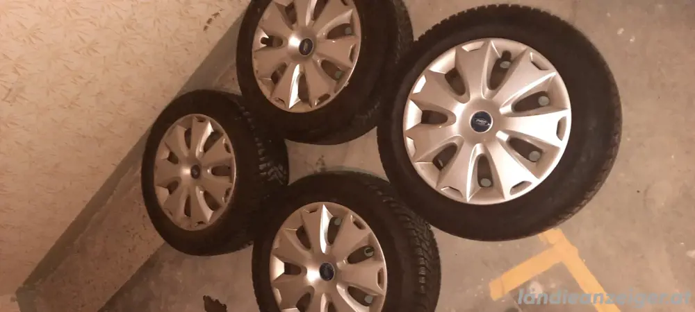 215 55 16 winterreifen mit felgen 5x108 ET 50 Ford 215 55 16 winterreifen mit felgen 5x108 ET 50 Ford