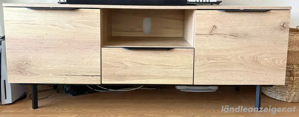 TV Board zu Verkaufen TV Board zu Verkaufen