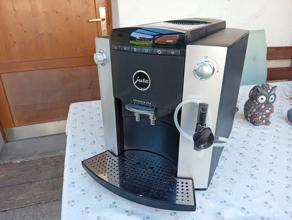 Jura Impressa F50 - nur 4500 Bezüge Jura Impressa F50 - nur 4500 Bezüge
