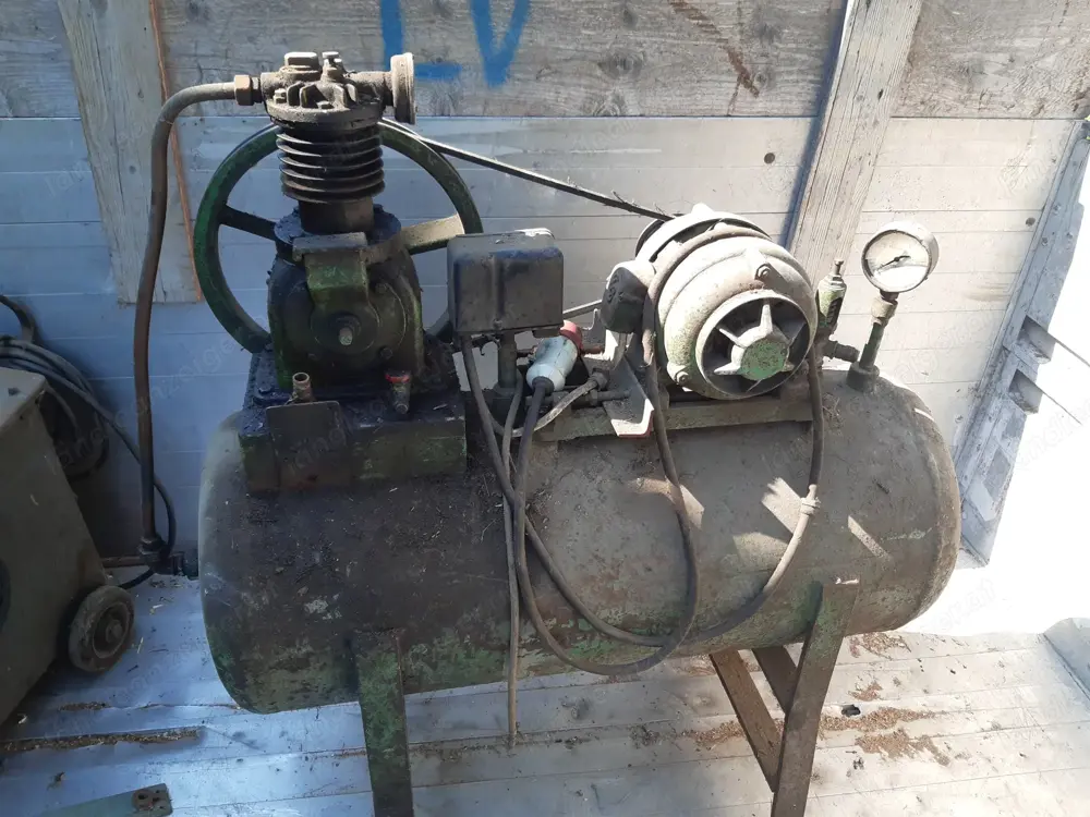  Kompressor, Fettpresse