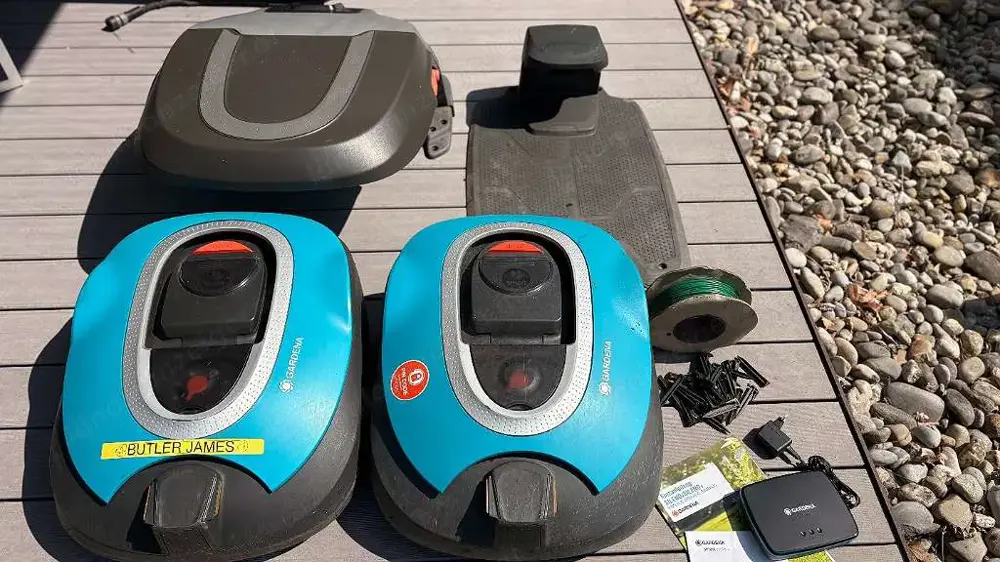 2x Gardena (Husqvarna) Sileno Smart R100lic, 1000m , WLAN, Zubehör