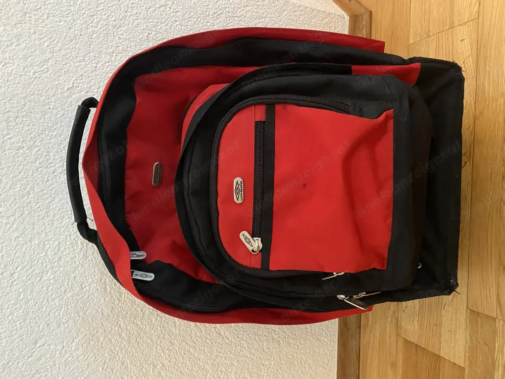 Kinderkoffer mit abnehmbaren Rucksack Kinderkoffer mit abnehmbaren Rucksack