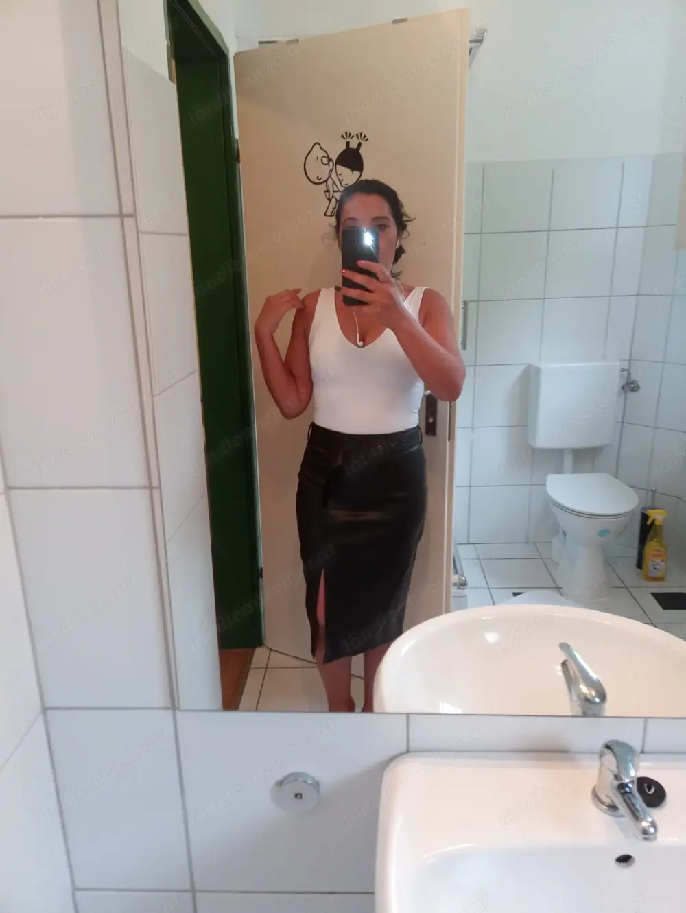 Nuru Gel Body2Body Massage