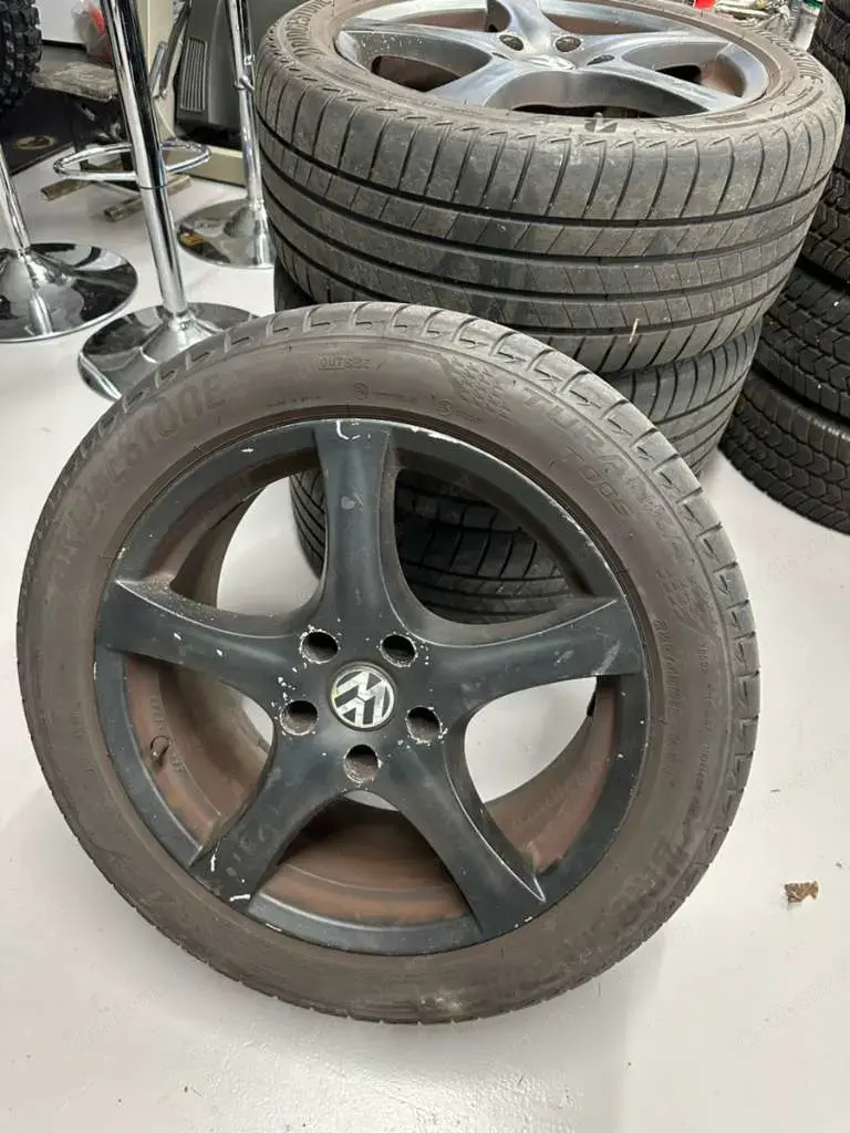 VW T5 Alufelgen 255 45R18 VW T5 Alufelgen 255 45R18
