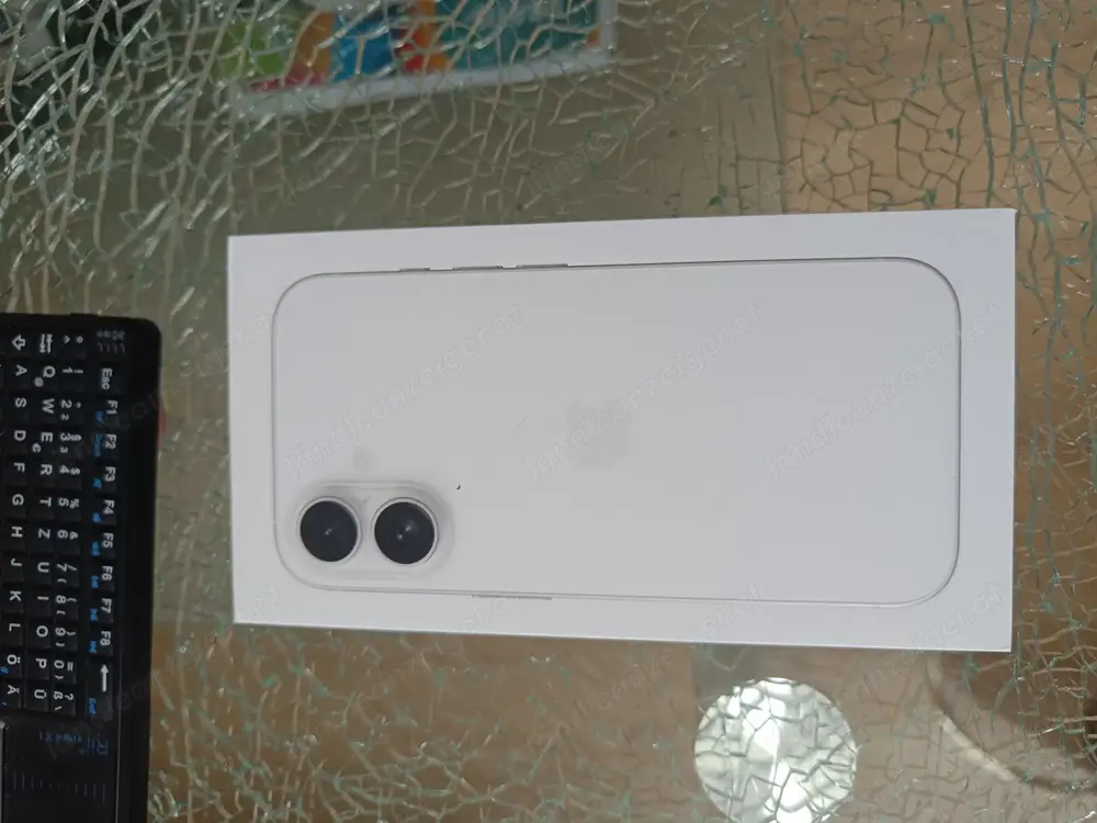 Apple iPhone 16 Weiß 128 GB