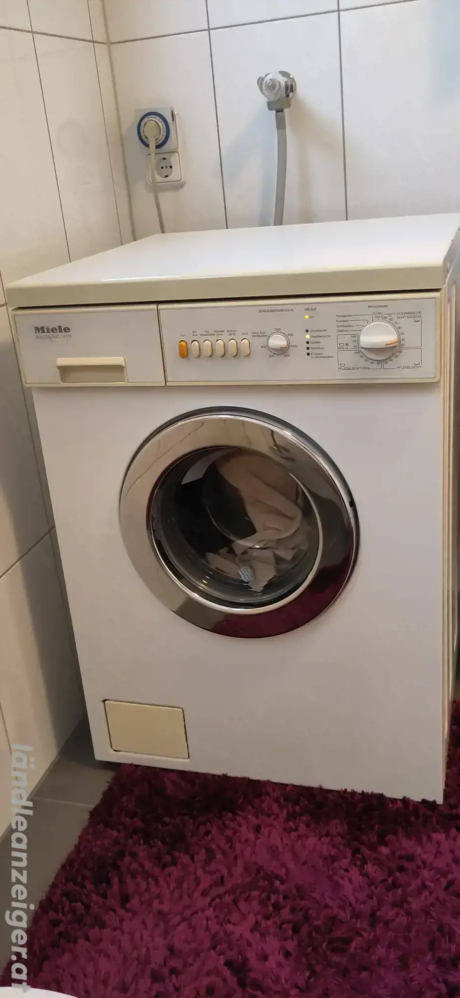 Waschmaschine Miele Typ W713 (sauber & entkalkt) Waschmaschine Miele Typ W713 (sauber & entkalkt)