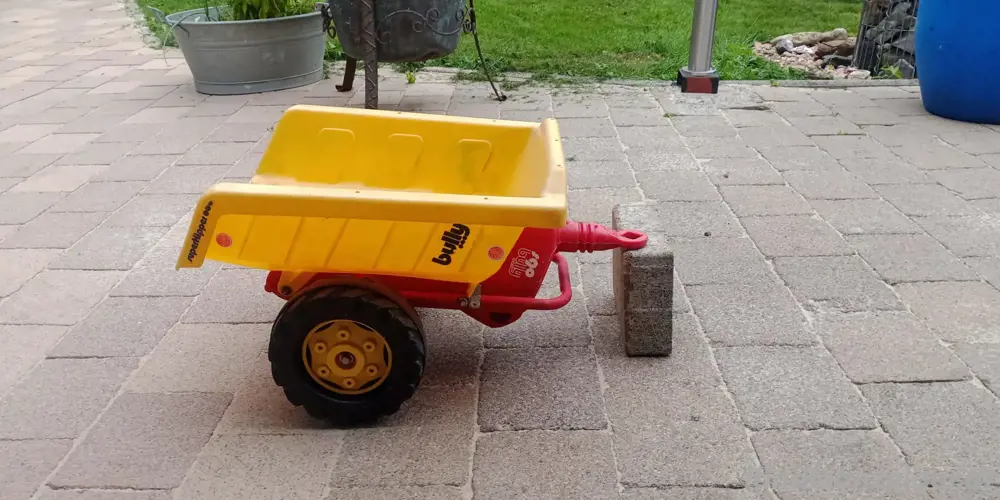 Anhänger gelb Anhänger gelb