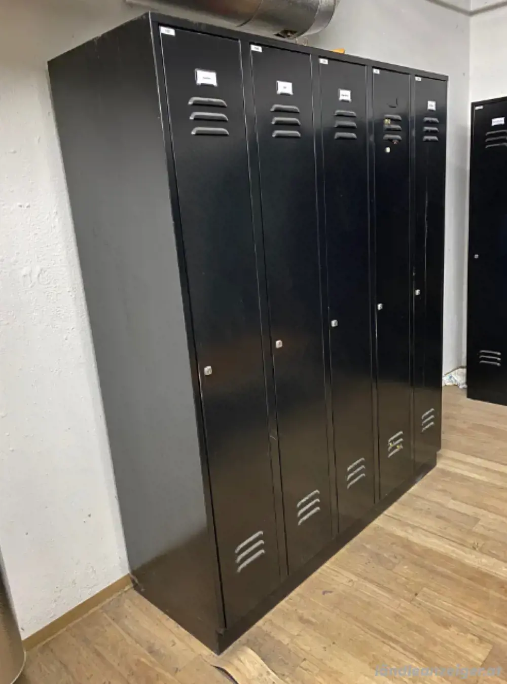 LISTA Umkleideschränke 5 Teilig LISTA Umkleideschränke 5 Teilig