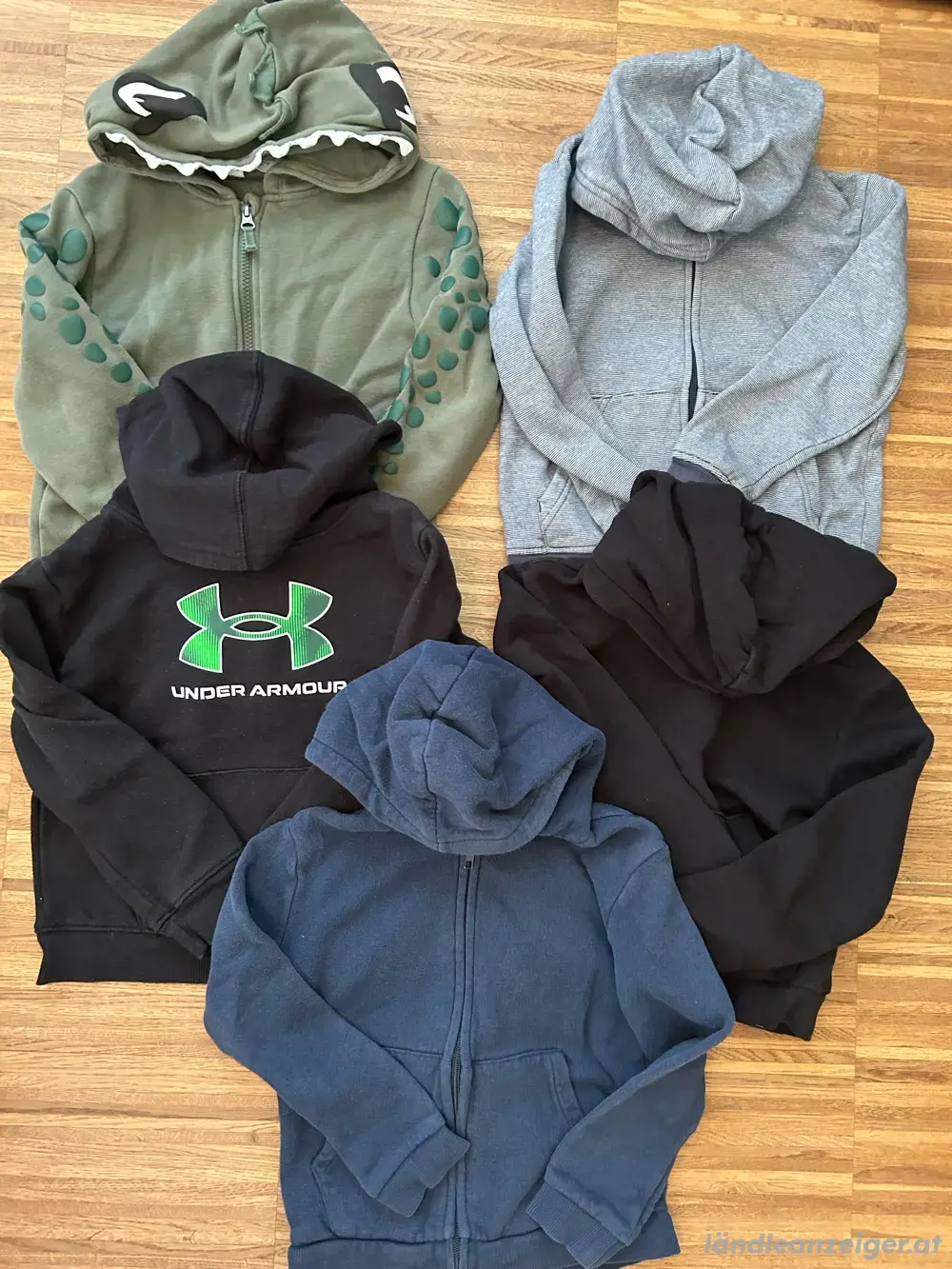 5 Hoody 122-128 5 Hoody 122-128