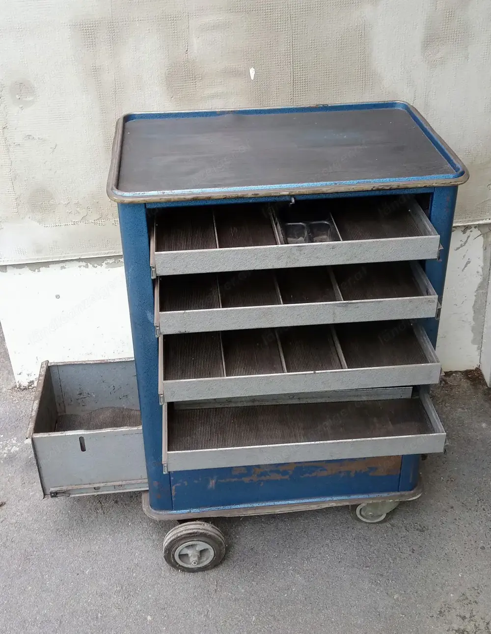 Werkzeugwagen Werkzeugwagen