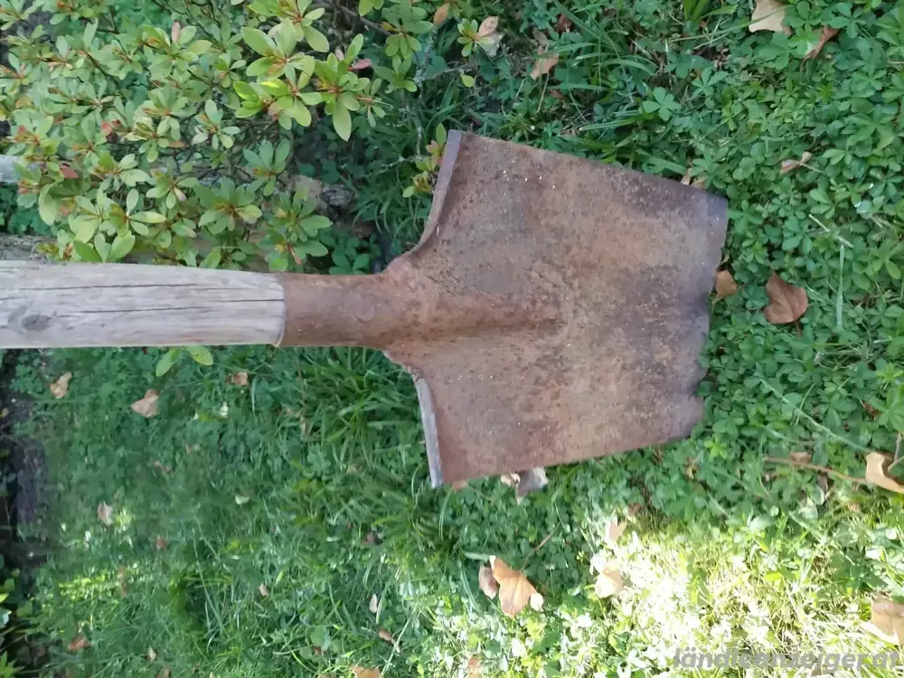 Gartendeko alter Spaten