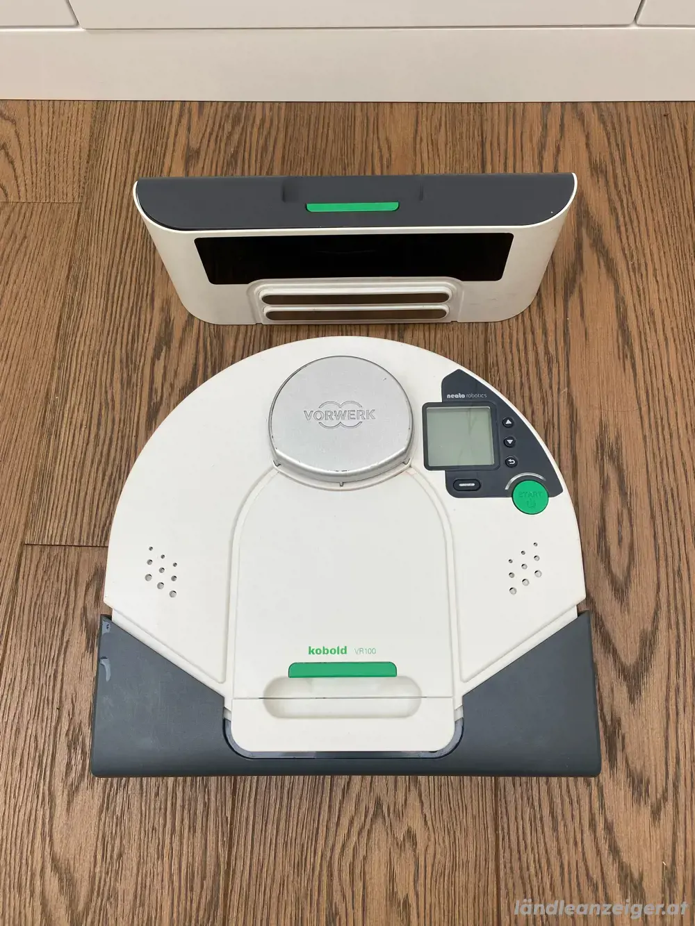 Vorwerk Staubsauger Roboter VR100 Vorwerk Staubsauger Roboter VR100