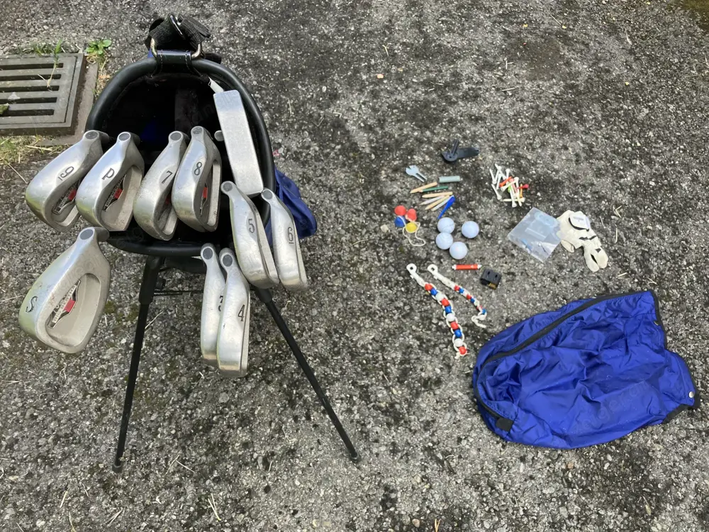 Golf Herrenset ca. 185 cm Körpergröße mit Tragebag Golf Herrenset ca. 185 cm Körpergröße mit Tragebag
