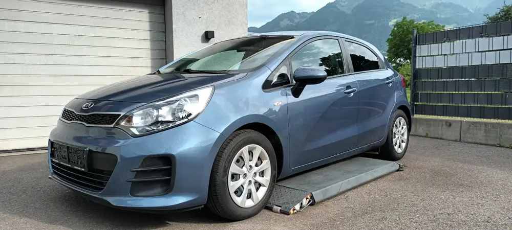 Kia Rio 1,2 MPI Titan Benzin 55tkm Klima Top Zusatnd Kia Rio 1,2 MPI Titan Benzin 55tkm Klima Top Zusatnd
