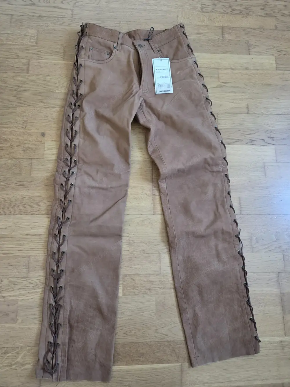 Lederhose Schnürjeans