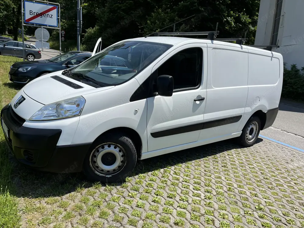 Peugeot Expert L2H1 | 120 PS | TÜV bis 08 2026 | Nur 117.000 km | 8-fach bereift Peugeot Expert L2H1 | 120 PS | TÜV bis 08 2026 | Nur 117.000 km | 8-fach bereift