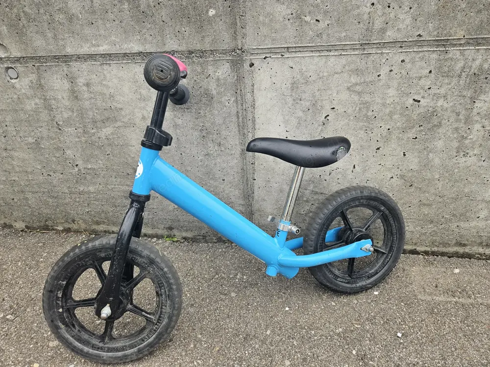 Laufrad T, höhenverstellbar Laufrad T, höhenverstellbar