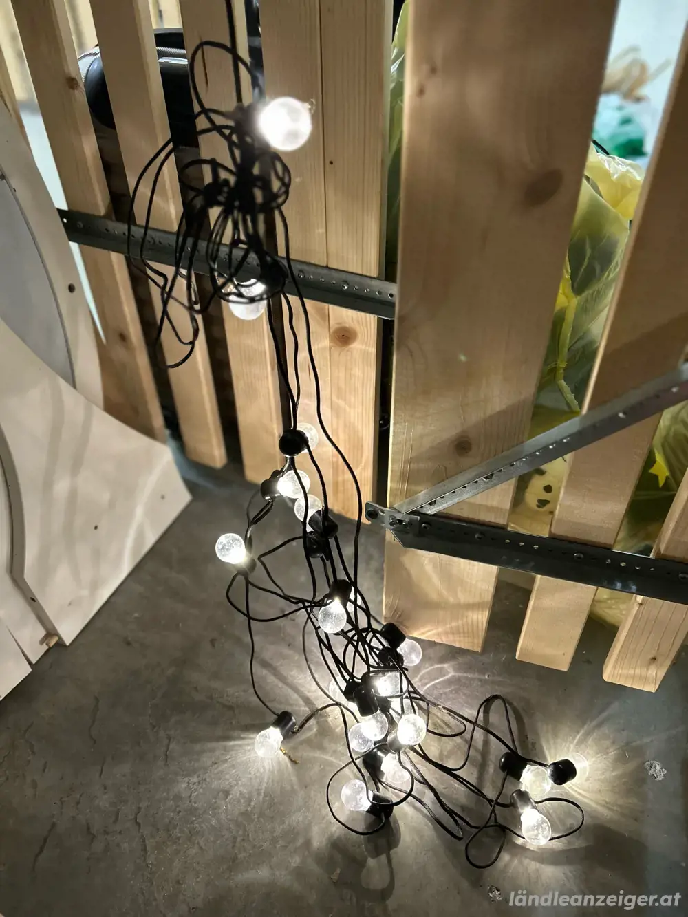 Ikea Lichterkette unbenutzt zu verschenken Ikea Lichterkette unbenutzt zu verschenken