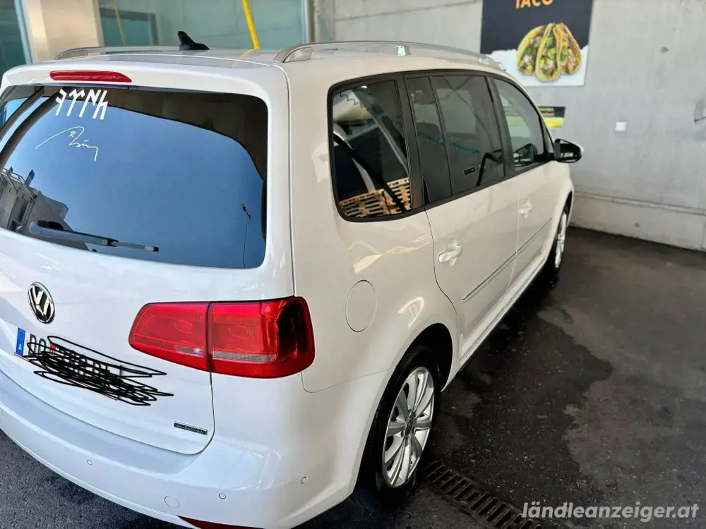 VW-  Touran Highline 1,6 BMT, TDI,DPf