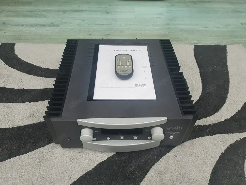 Mark Levinson No. 383 