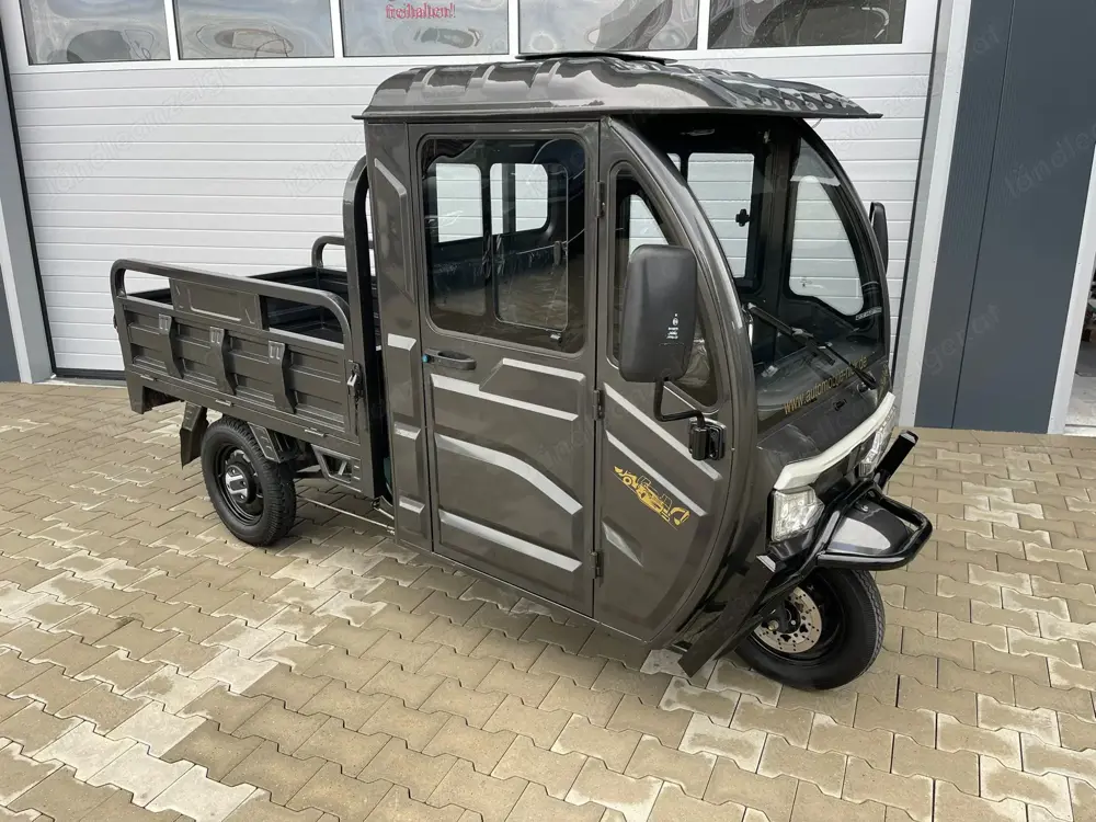 Vorführfahrzeug Elektro Lastendreirad 45km h 