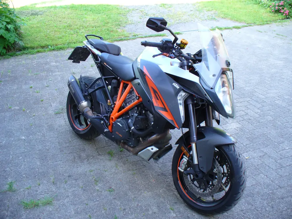 KTM Super Duke 1290 GT