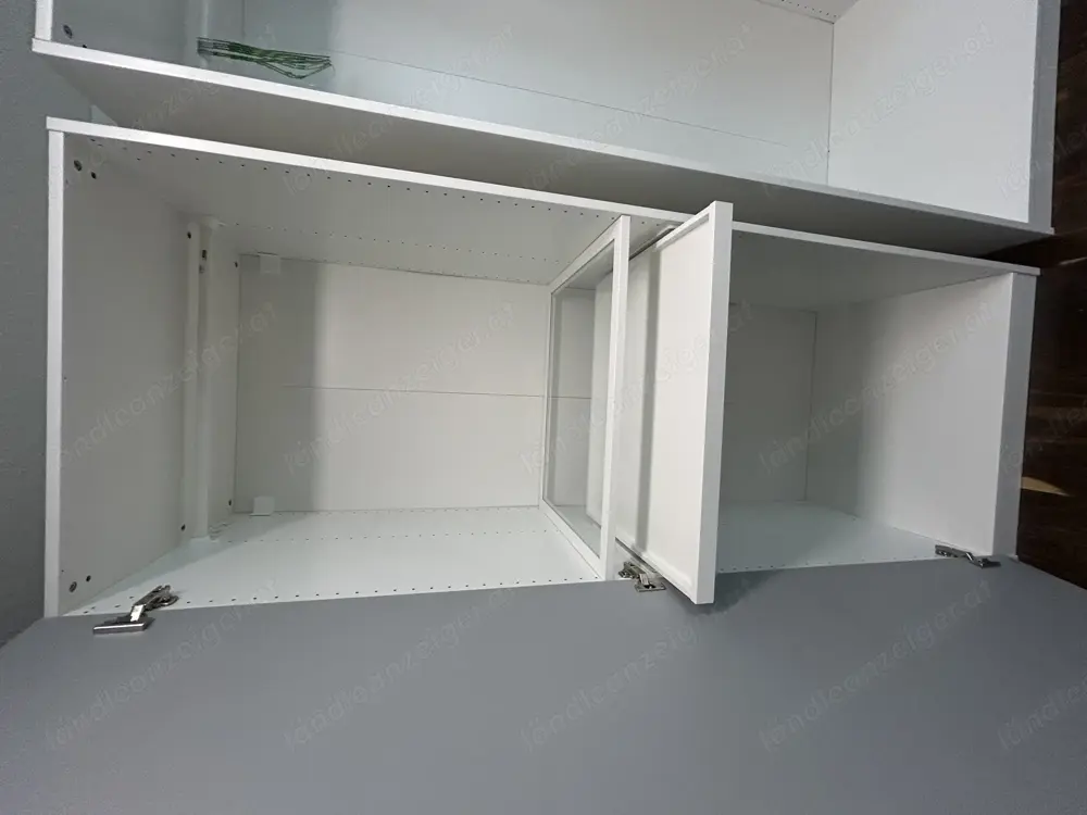 Kleiderschrank IKEA weiß 