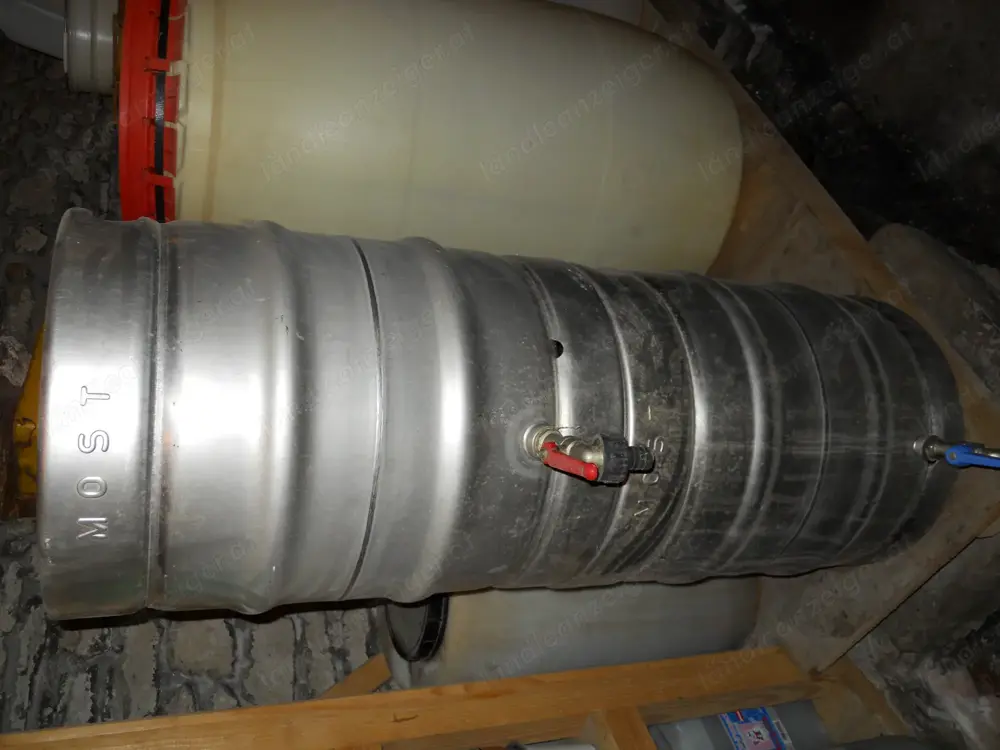 Edelstahlmostdruckfass