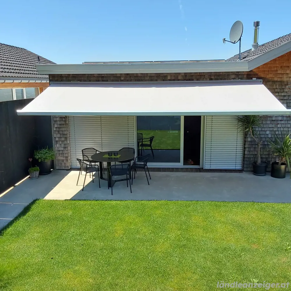 Markise Weißaluminium - 6 Meter breit-  NEU [ 2 Monate alt ] ......falsch bestellt