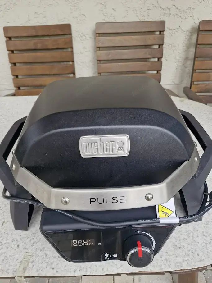 Weber Pulse 1000 Elektrogrill