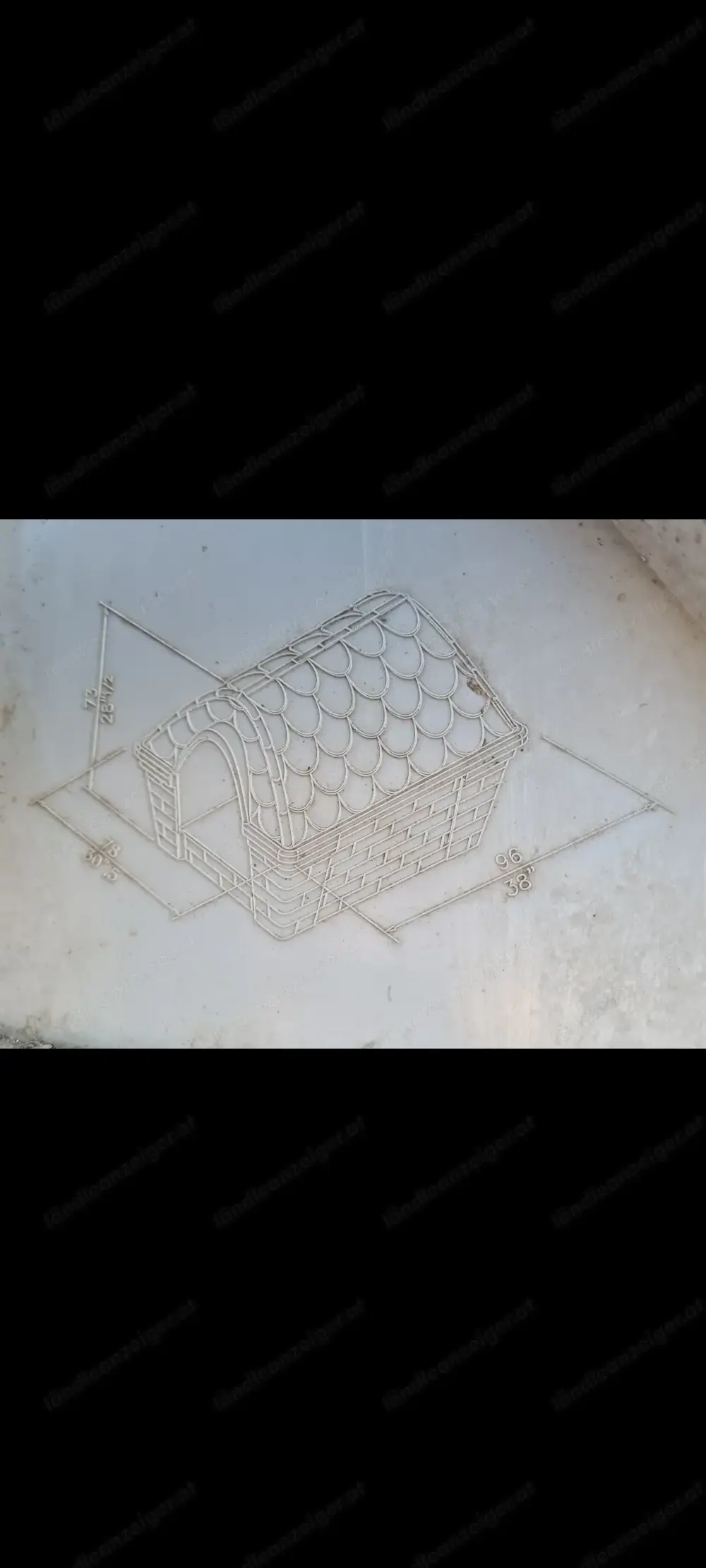 Gebrauchte Hundehütte 