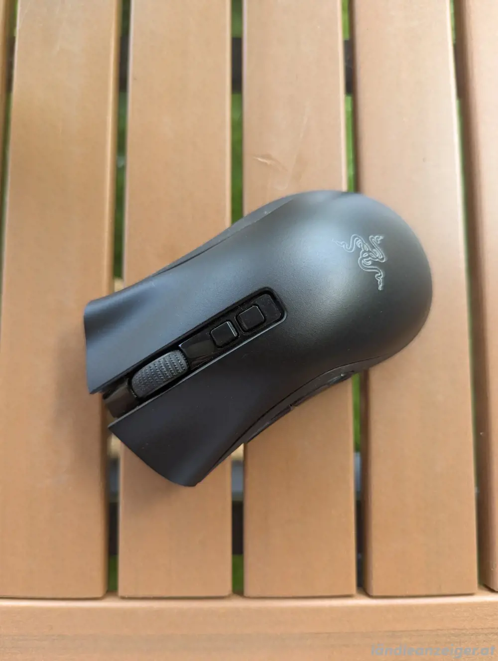 Razer DeathAdder V2 Pro Wireless Gaming Maus (Bluetooth & 2.4GHZ)