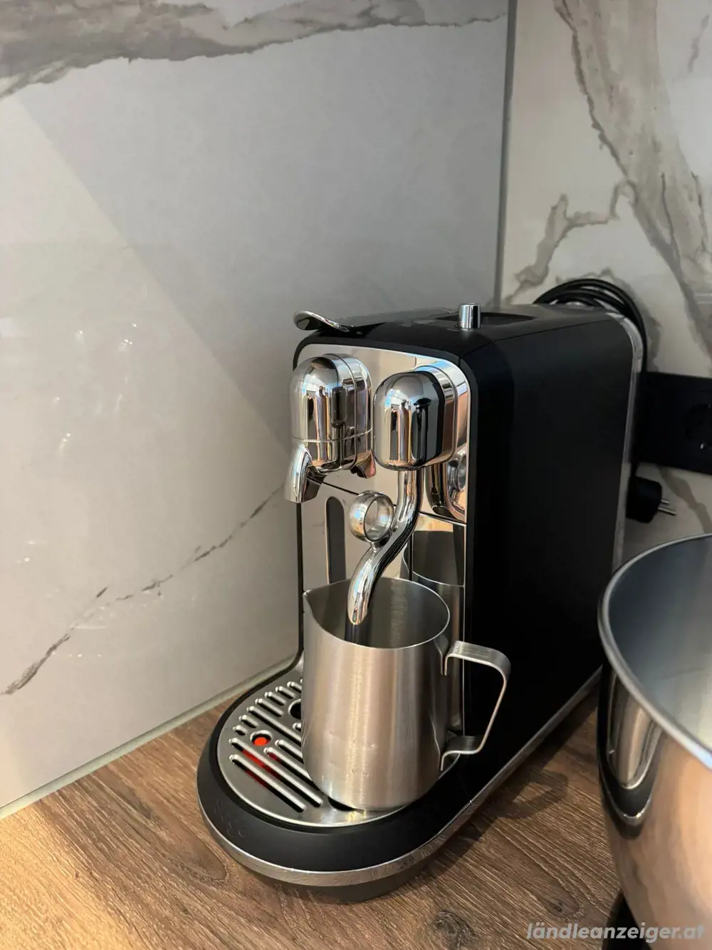 Creatista Pro Nespresso-Maschine 