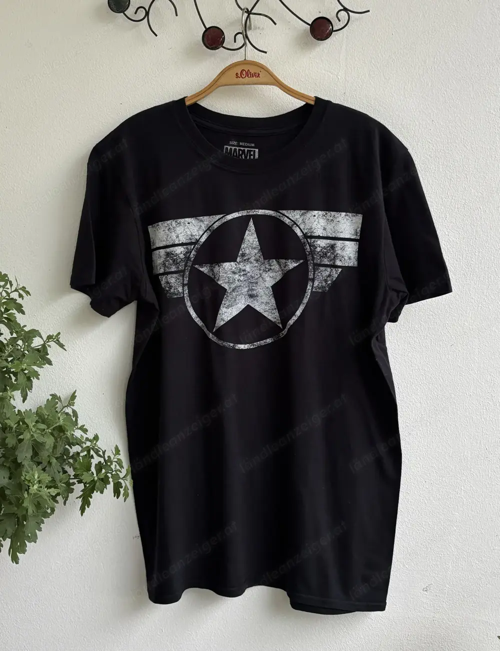 Schwarzes Herren T Shirt von Marvel