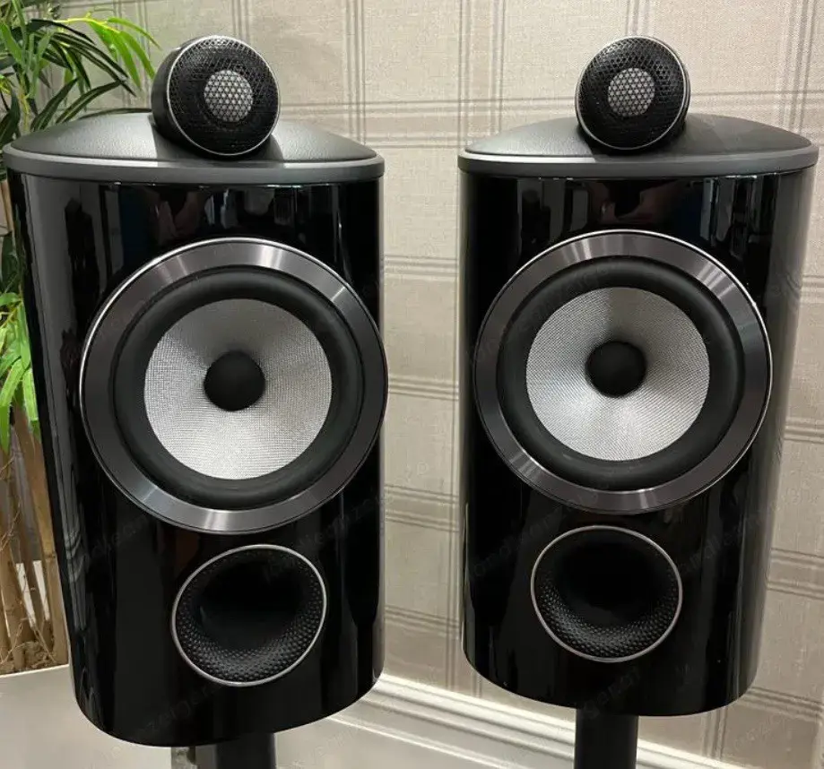 Bowers und Wilkins 805 D4 Bowers und Wilkins 805 D4