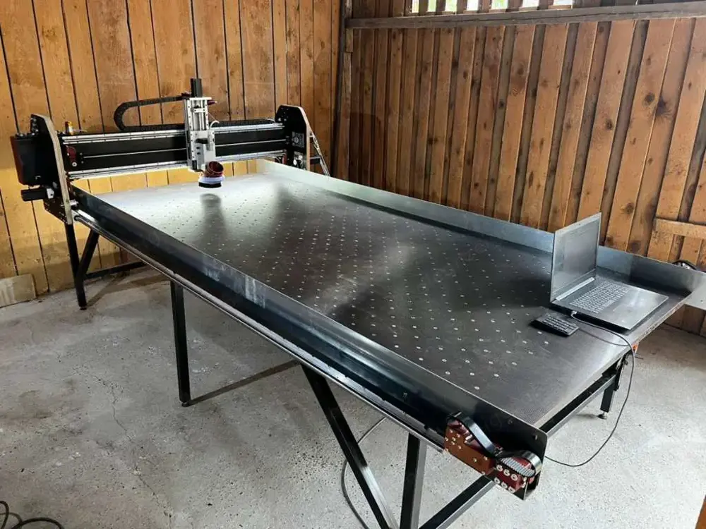 CNC Portalfräse 2585x1345x125 - 2.2kW Spindel - Werkzeuglängensensor