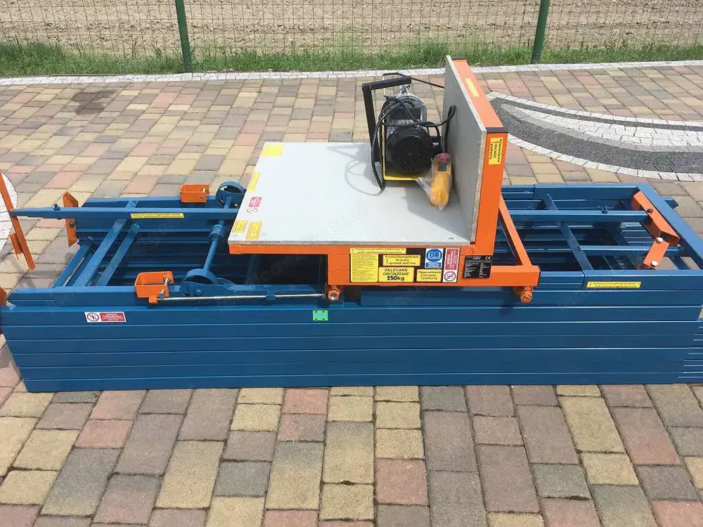 Dachdeckerlift, Bauaufzug, Stecklift 16 Meter