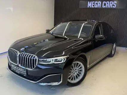 BMW 730